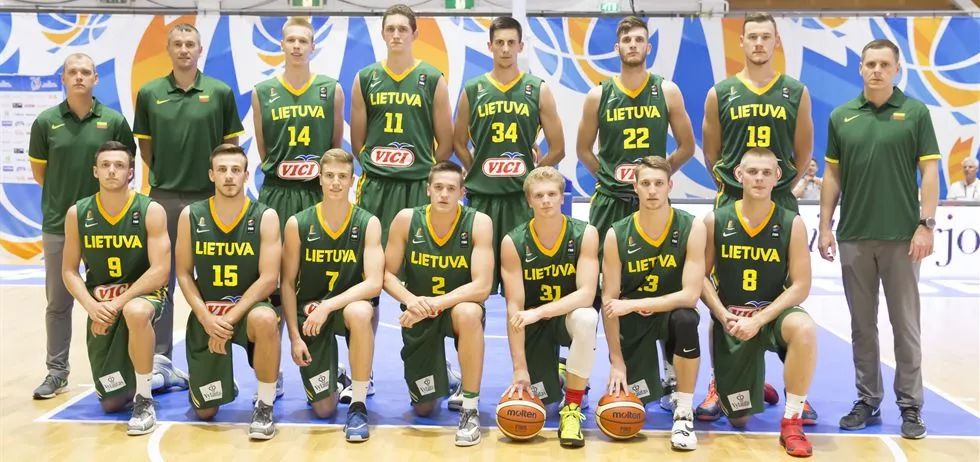 TA分析英格兰队小组赛形势：克罗地亚年龄大、加纳球员有威胁（TA评析英格兰小组赛前景：克罗地亚老化明显，加纳威胁不小）