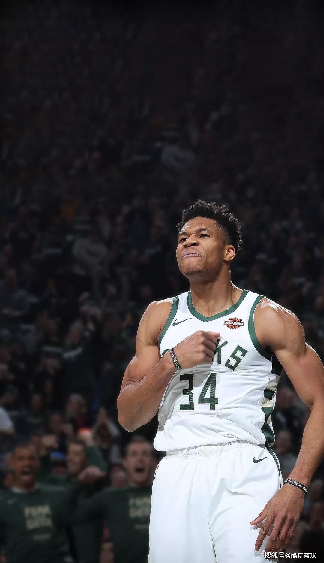 这场比赛的节奏太经典了（这场比赛的节奏堪称教科书级）